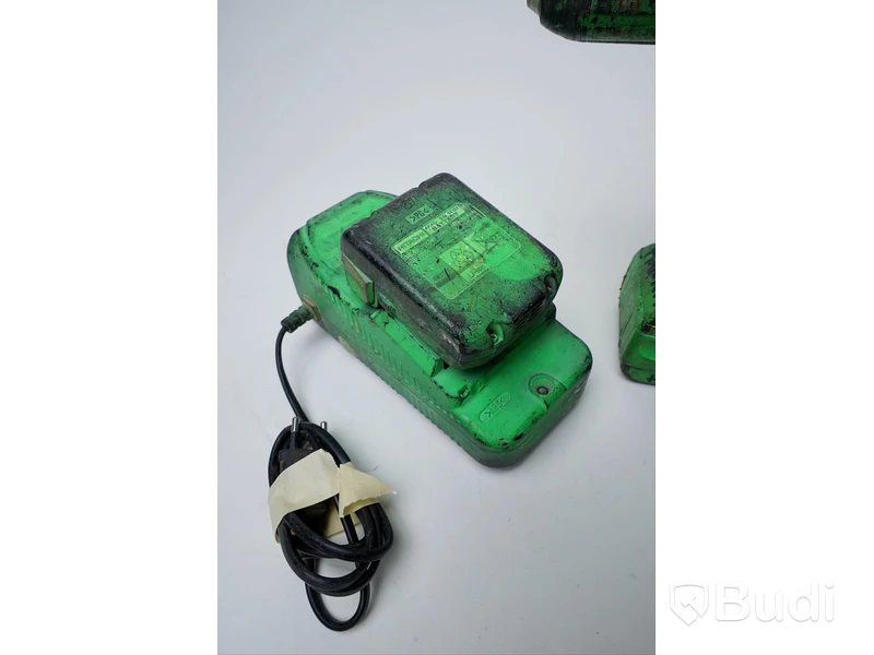 Hitachi borrmaskin